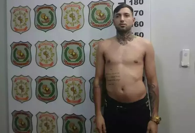 Ele responde a mandado de recaptura expedido pela Justiça do Rio Grande do Sul por tráfico de drogas e fuga / Foto: Reprodução