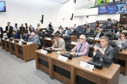 Debate revela que o medo provoca autocensura quanto a temas obrigatórios como como história e sexualidade  - Reprodução/Alems