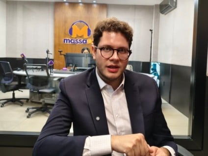 Aurélio Rocha nos estúdios da Massa FM Campo Grande - Foto: Fernando de Carvalho/Portal RCN67