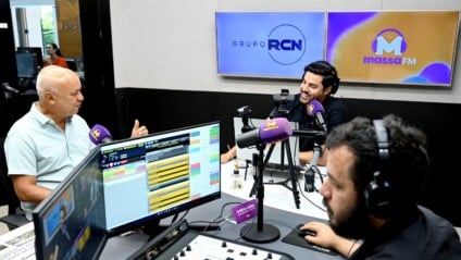 Carlos Alberto de Assis durante entrevista na rádio Massa Campo Grande (Foto: Reprodução/ Agems)