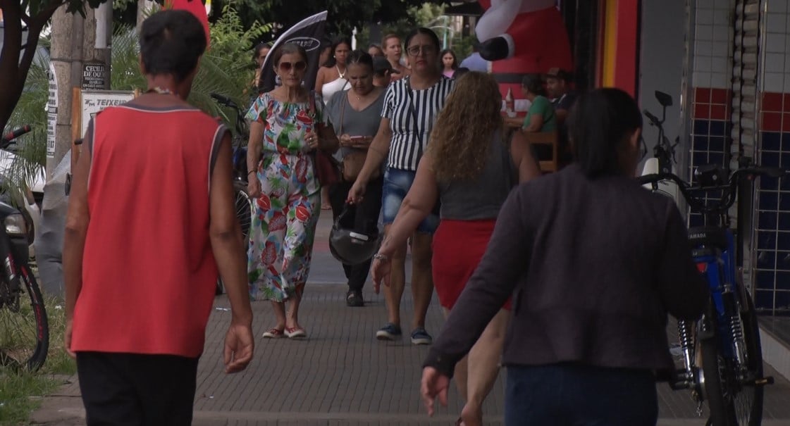 Os dados citados pelo presidente do sindicato fazem parte de uma pesquisa do Instituto de Pesquisa e Desenvolvimento, que prevê que o comércio sul-mato-grossense deve movimentar R$ 824 milhões neste fim de ano. Foto: Reprodução/TVC HD.