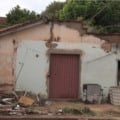 Idoso com problemas mentais vive situa&ccedil;&atilde;o desumana ap&oacute;s ser abandonado pela fam&iacute;lia em Tr&ecirc;s Lagoas