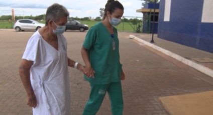 Banho de sol terapêutico auxilia tratamento de pacientes no Hospital Regional de Três Lagoas