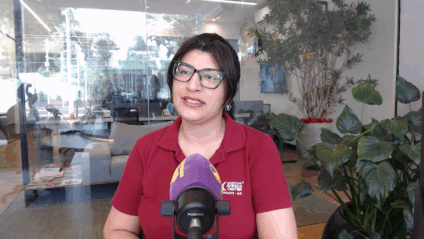 Além da programação completa, Kamila também destaca as condições especiais do "Liquida Avenida" e a Colônia de Férias. / Foto: Massa FM Dourados