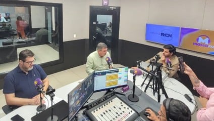 Eduardo Riedel durante entrevista na Rádio Massa FM (Foto: Rodrigo Moreira/ Massa CG)