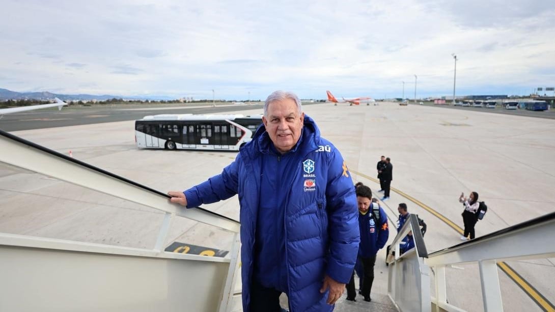 Estevão Petrallás acompanhou a Seleção Brasileira Feminina de Futebol (Foto: Reprodução/ CBF)