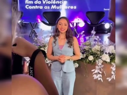 Autora Priscila Guimarães em evento da Secretaria Estadual de Políticas para a Mulher do Estado de São Paulo - Foto/Governo de São Paulo