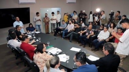 Reunião realizada na última sexta-feira (Foto: Reprodução/ CMCG)