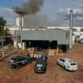 Drogas apreendidas em operações policiais são destruídas em fornos industriais