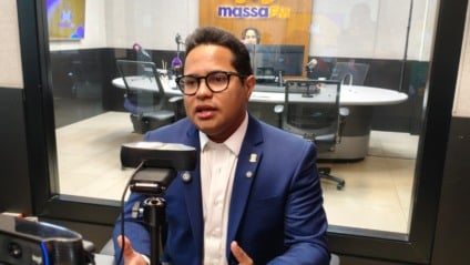 Vereador durante entrevista na rádio Massa Campo Grande (Foto: Fernando de Carvalho/ Massa CG)