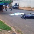Motociclista morre após atingir carreta parada no bairro Santo André