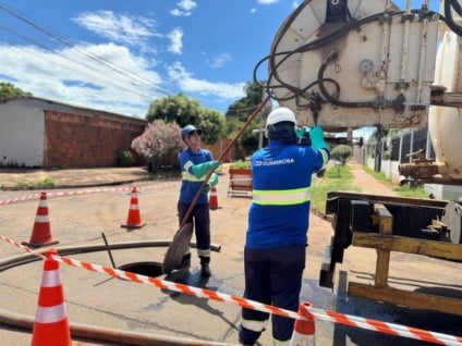 Serviços incluem vazamentos, ligações, troca de hidrômetros e manutenção da rede de saneamento - Foto: Divulgação/Águas Guariroba