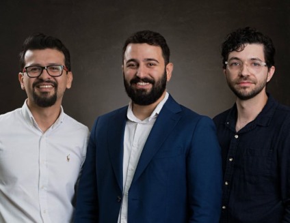 Equipe da Arcaffo na sede ampliada do estúdio de branding, em Campo Grande - Foto: Divulgação