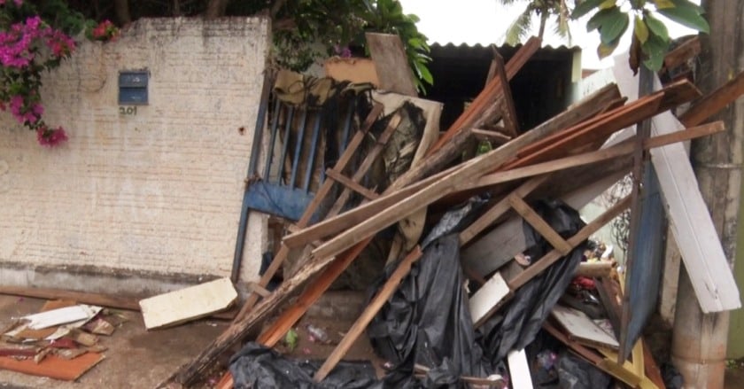 Moradores da rua 27, no bairro Vila Piloto, em Três Lagoas, pedem providências para o problema - Foto: divulgação Moradores da rua 27, no bairro Vila Piloto, em Três Lagoas, pedem providências para o problema - Foto: divulgação