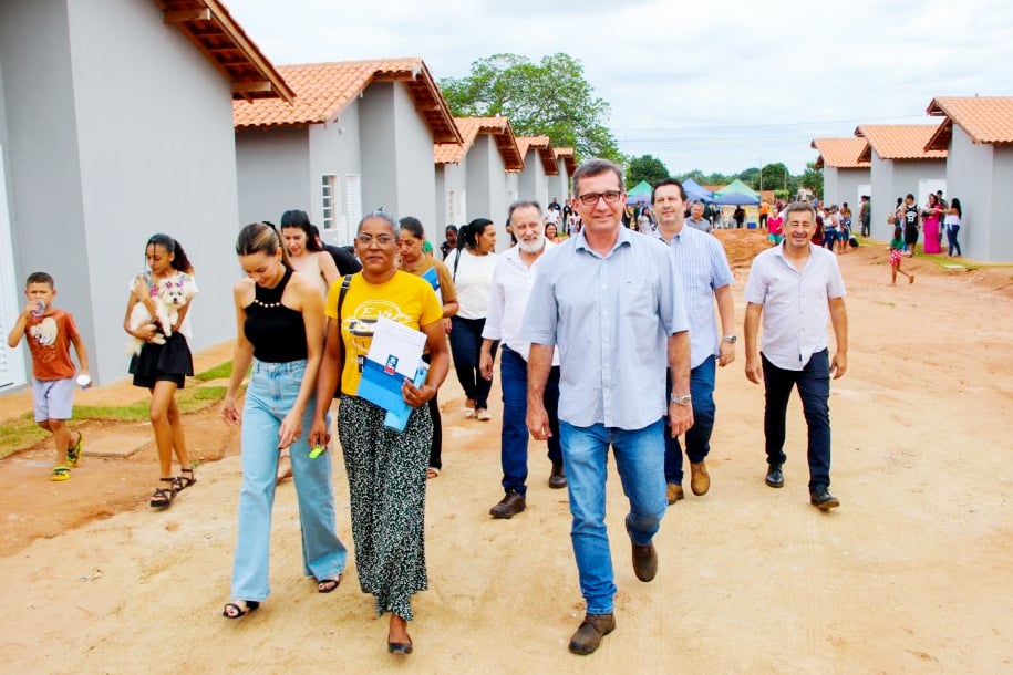 Casas > Unidades habitacionais foram construídas no bairro Jardim das Violetas em Três Lagoas _ Foto: Divulgação Casas > Unidades habitacionais foram construídas no bairro Jardim das Violetas em Três Lagoas _ Foto: Divulgação