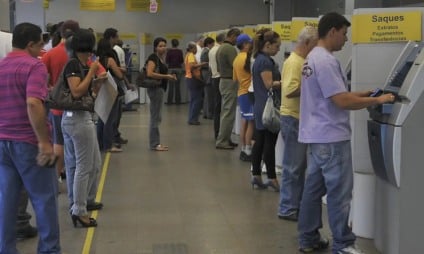 Expediente nas agências bancárias só vai até 30 de dezembro