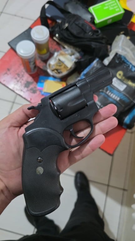 Arma apreendida durante a operação policial realizada nesta terça-feira em Cassilândia.