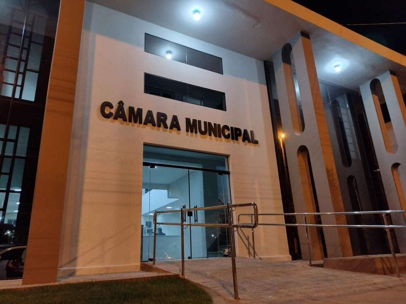 A Câmara Municipal aprovou projeto de lei nº 020/2025 que estima o orçamento do município em R$ 364 milhões A Câmara Municipal aprovou projeto de lei nº 020/2025 que estima o orçamento do município em R$ 364 milhões