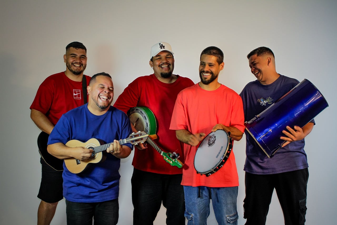 Grupo Não Tem hora encerra as apresentações no palco do Natal Encantado em Dourados (Foto: Divulgação) Grupo Não Tem hora encerra as apresentações no palco do Natal Encantado em Dourados (Foto: Divulgação)
