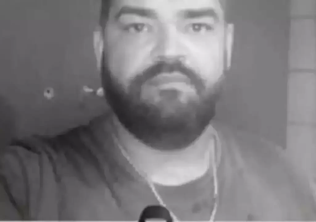 O motociclista Cleber Aparecido Pereira, morreu na noite desta quarta-feira, dia 17 de dezembro, no Hospital da Vida de Dourados, após ter sido atropelado. (Foto: Reprodução Redes Sociais) O motociclista Cleber Aparecido Pereira, morreu na noite desta quarta-feira, dia 17 de dezembro, no Hospital da Vida de Dourados, após ter sido atropelado. (Foto: Reprodução Redes Sociais)