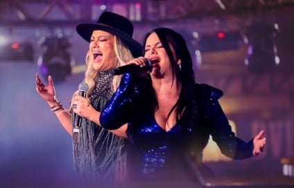 Dupla Patrícia & Adriana será a atração de sábado durante o Natal Encantado na Praça Antônio João. (Foto: Divulgação)

