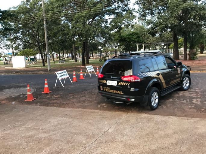 O suspeito havia sido incluído na Difusão Vermelha da Interpol — alerta internacional destinado à localização e captura de fugitivos procurados por diversos países. Foto: Divulgação. O suspeito havia sido incluído na Difusão Vermelha da Interpol — alerta internacional destinado à localização e captura de fugitivos procurados por diversos países. Foto: Divulgação.