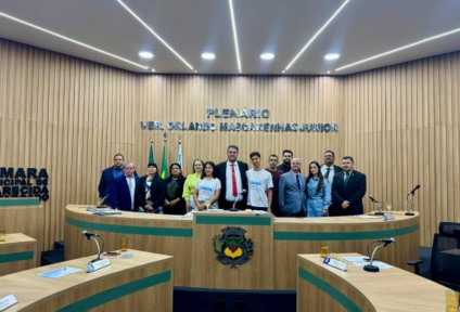 Projeto "Câmara vai à Escola" é desenvolvido pelo Poder Legislativo de Aparecida do Taboado (Graziella Dias/Assessoria)