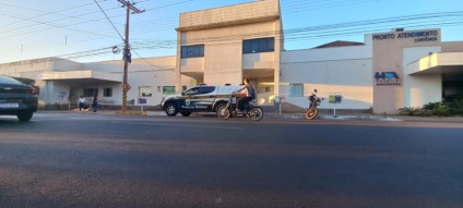 Motociclista morre após colisão com carro conduzido por motorista sem habilitação