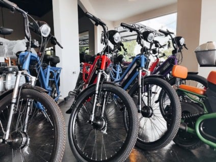 Showroom da loja Motorbat, especializada em bicicletas elétricas, em Paranaíba - Foto/Leonardo Guimarães
