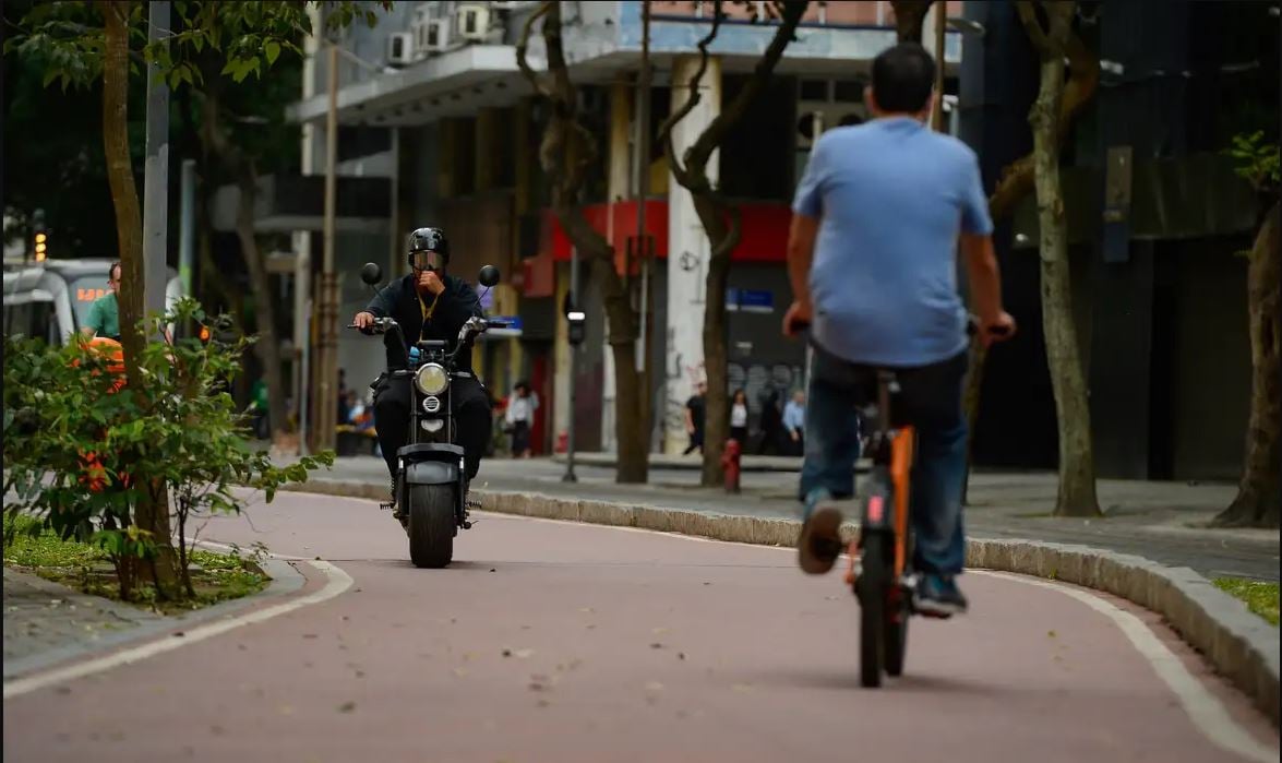 Infratores sujeitos à multa, pontuação na CNH e apreensão do veículo. Foto: Divulgação Infratores sujeitos à multa, pontuação na CNH e apreensão do veículo. Foto: Divulgação