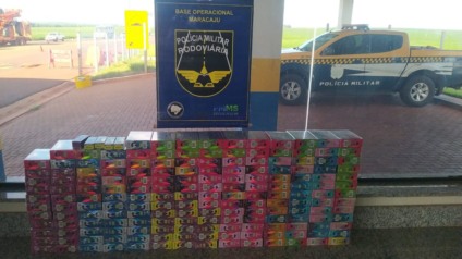 Policiais apreenderam 170 caixas de refis (Foto: Reprodução/ PMR)
