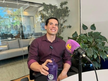 Dr. Diogo Castilho, Médico Cirurgião Geral, com especialização em emagrecimento e saúde metabólica, foi o entrevistado do quadro Vitrine de Negócios. (Foto: Raíssa Vitória)