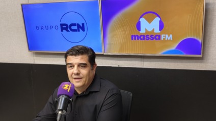 Gerente de marketing do Sicredi, Gabriel Moro, detalha a campanha “Quem Poupa Prospera” em entrevista à Massa FM Campo Grande - Foto: Arthur Ayres/Portal RCN67