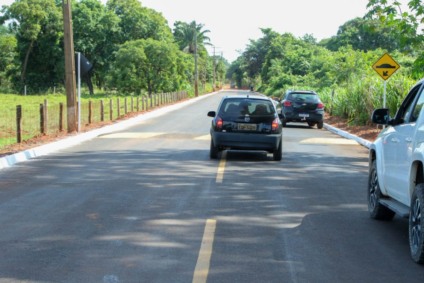 Prefeitura inaugura 1ª etapa da  pavimentação da rua Urias Ribeiro