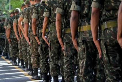 A Junta de Serviço Militar de Dourados informa aos jovens que farão o alistamento militar no ano de 2026 que o Exército Brasileiro disponibiliza o Alistamento Online. (Foto: Divulgação)