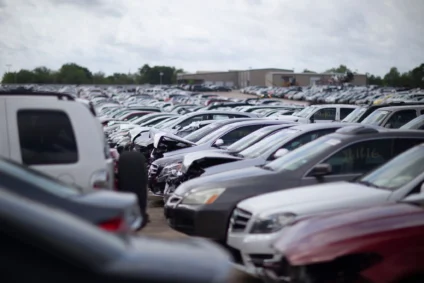 Veículos apreendidos pelo Detran-MS são destinados a leilão como parte da gestão dos pátios de trânsito. - Foto: Divulgação. 