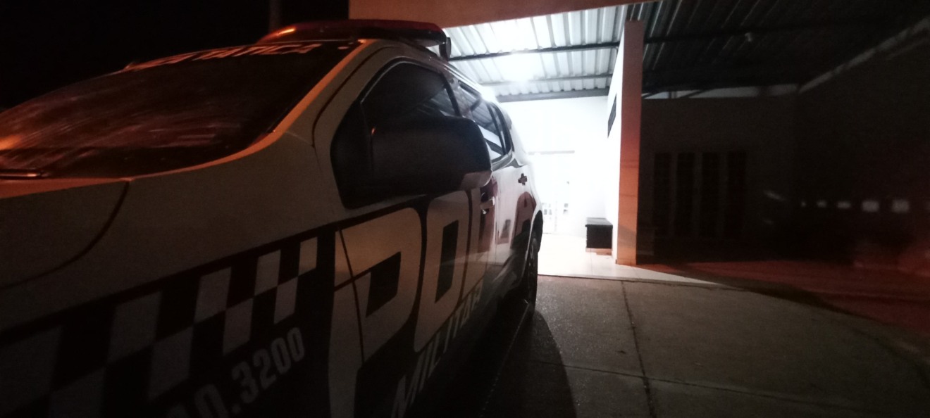 Na delegacia o golpista disse não ser um Modus-operantes, mas outros dois comércios da cidade já haviam registrado boletins de ocorrência contra o cidadão: Arquivo RCN67 Na delegacia o golpista disse não ser um Modus-operantes, mas outros dois comércios da cidade já haviam registrado boletins de ocorrência contra o cidadão: Arquivo RCN67