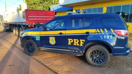 PRF apreende reboque adulterado na BR-262