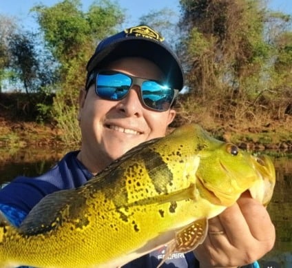 Éder era praticante de pesca e planejava a construção de um rancho às margens do Rio Paraná, em Aparecida do Taboado (Foto: redes sociais)