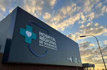 Entrega de equipamentos de imagem e suporte cirúrgico integra estratégia de regionalização da saúde em MS. - Foto: Bruno Rezende/Secom