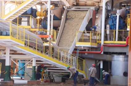 Volume aplicado na indústria impulsiona geração de empregos - Foto: Álvaro Rezende/Secom/Arquivo