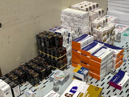 Canetas emagrecedoras sem registro eram camufladas em encomendas - Reprodução/SES