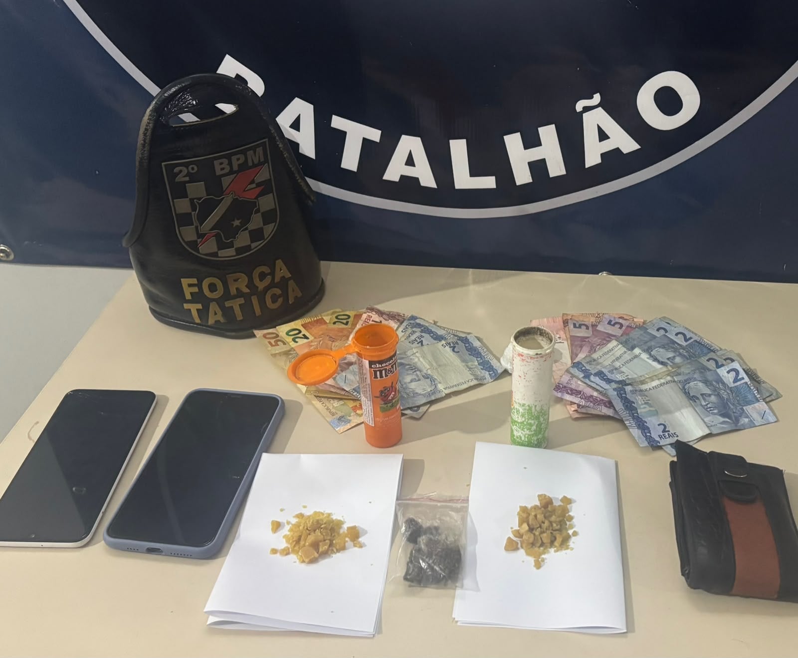 Dois homens são presos por tráfico de drogas com crack e maconha em Três Lagoas